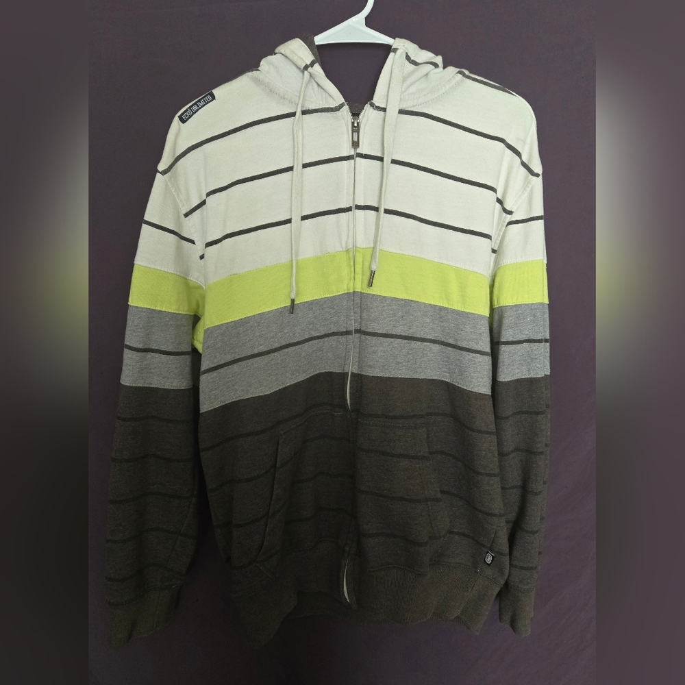 Men’s echo Zippered hoodie Medium